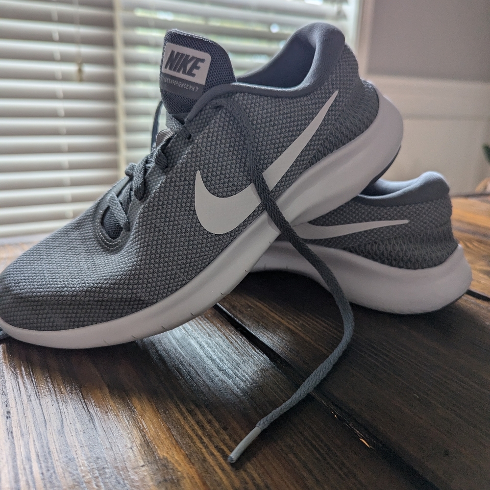 Nike tennis shoes.